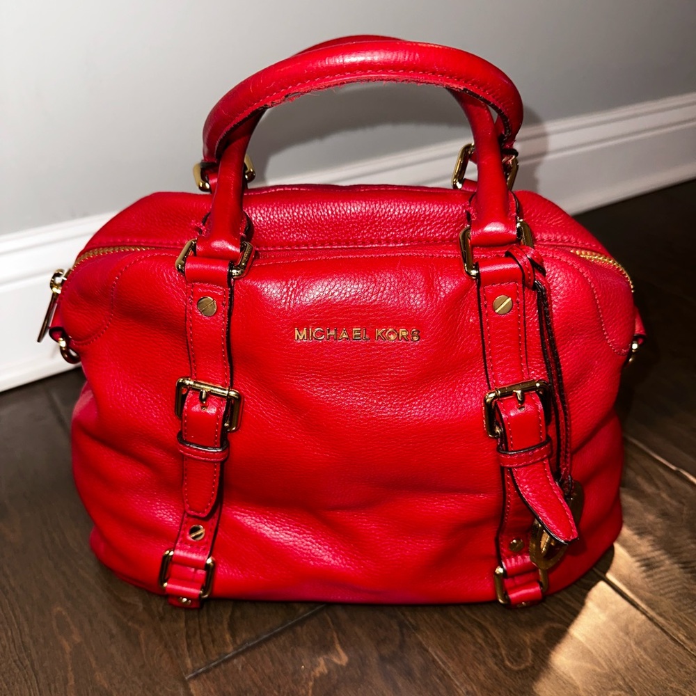 Michael Kors Bedford Pebbled Leather Red Satchel and Matching Red Wallet Set - Picture 2 of 16